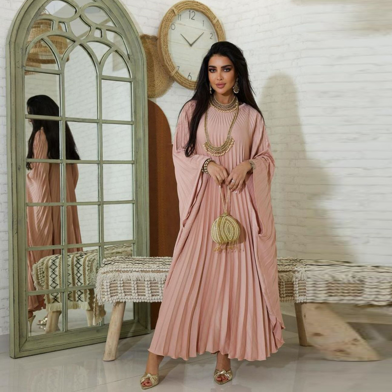 Arabska Dubajska Muzułmańska M – Street Fashion Dubai recenzja i cena