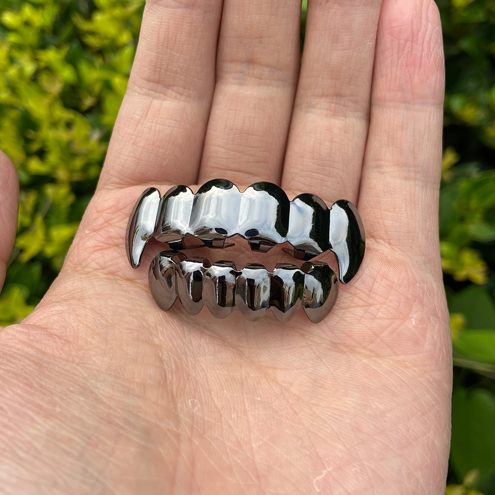 RACHELZ Hip Hop Black Fangs To – Street Fashion Jewelry recenzja i cena