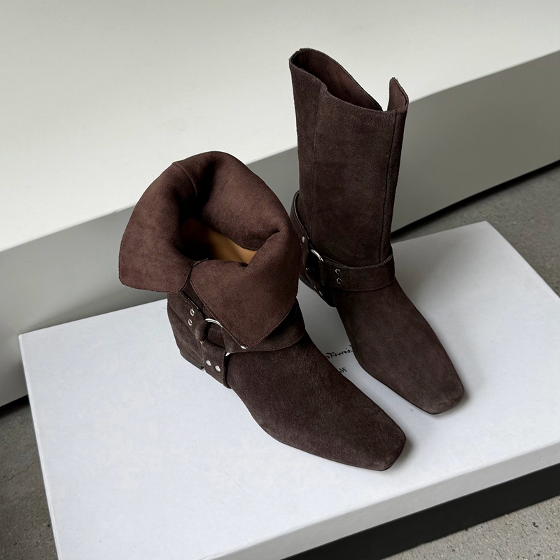 Damskie zamszowe botki do kost – Street Fashion Look recenzja i cena