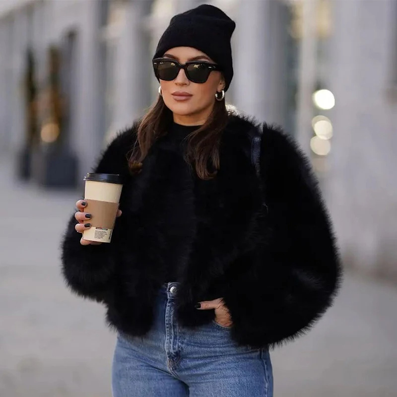 Zimowa kurtka z krótkiego, pus – Street Fashion Week recenzja i cena
